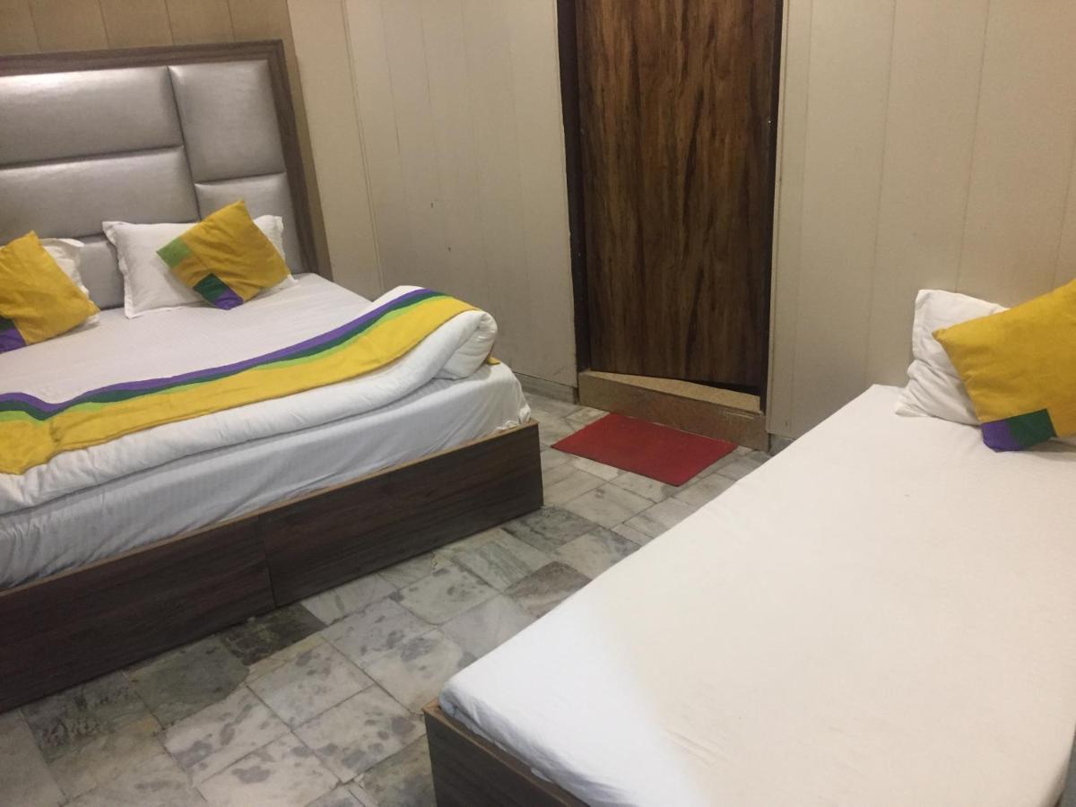 Fabhotel Dm Residency Αμριτσάρ Εξωτερικό φωτογραφία