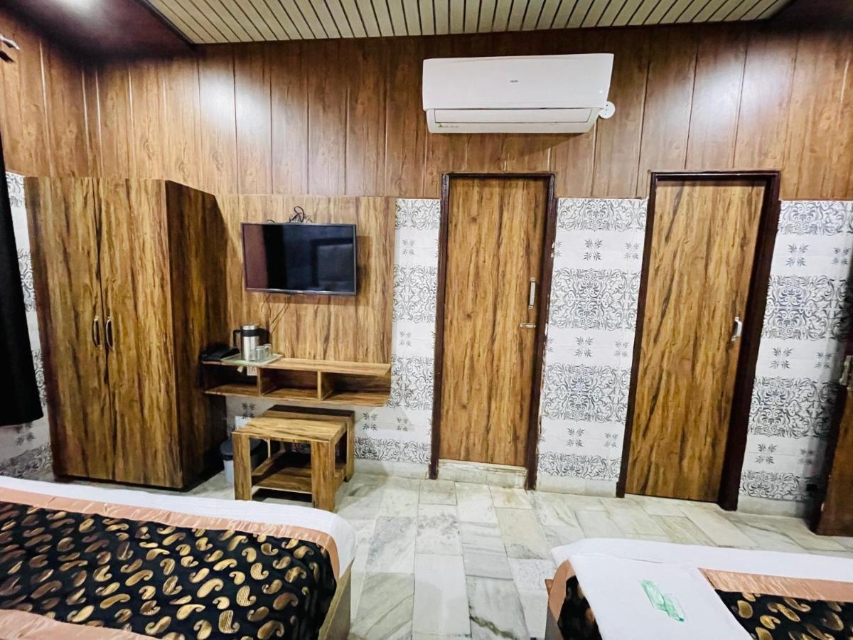 Fabhotel Dm Residency Αμριτσάρ Εξωτερικό φωτογραφία