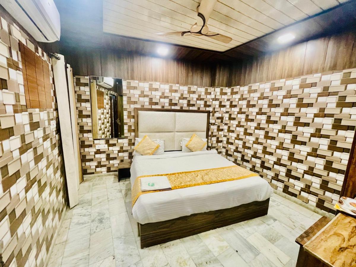 Fabhotel Dm Residency Αμριτσάρ Εξωτερικό φωτογραφία