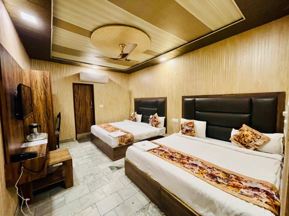 Fabhotel Dm Residency Αμριτσάρ Εξωτερικό φωτογραφία