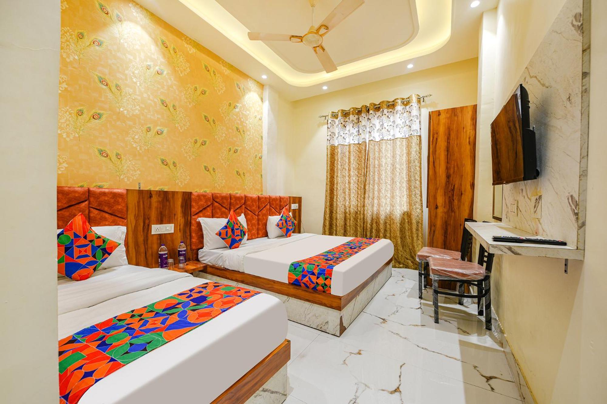 Fabhotel Dm Residency Αμριτσάρ Εξωτερικό φωτογραφία